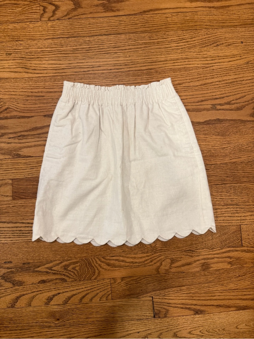 J. Crew White Scallop Hem Mini Skirt